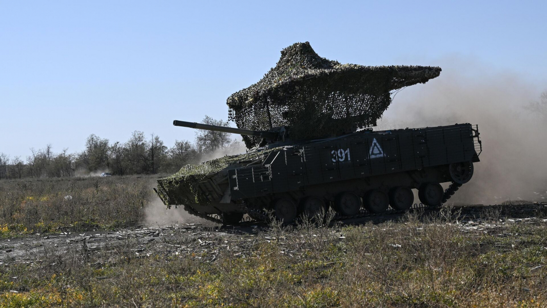 «Ростех» поставил в войска новую партию БМП-3 и БМД-4М