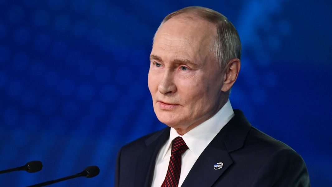 Путин: Россия постепенно завершает испытания новейших вооружений