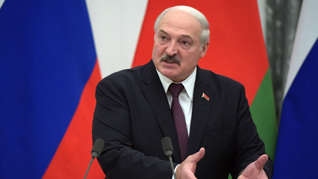 Лукашенко: «Орешник» невозможно перехватить или сбить, противоядия не существует