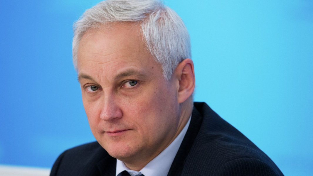 Белоусов: более 12 тысяч офицеров ежегодно выпускают из военно-учебных заведений