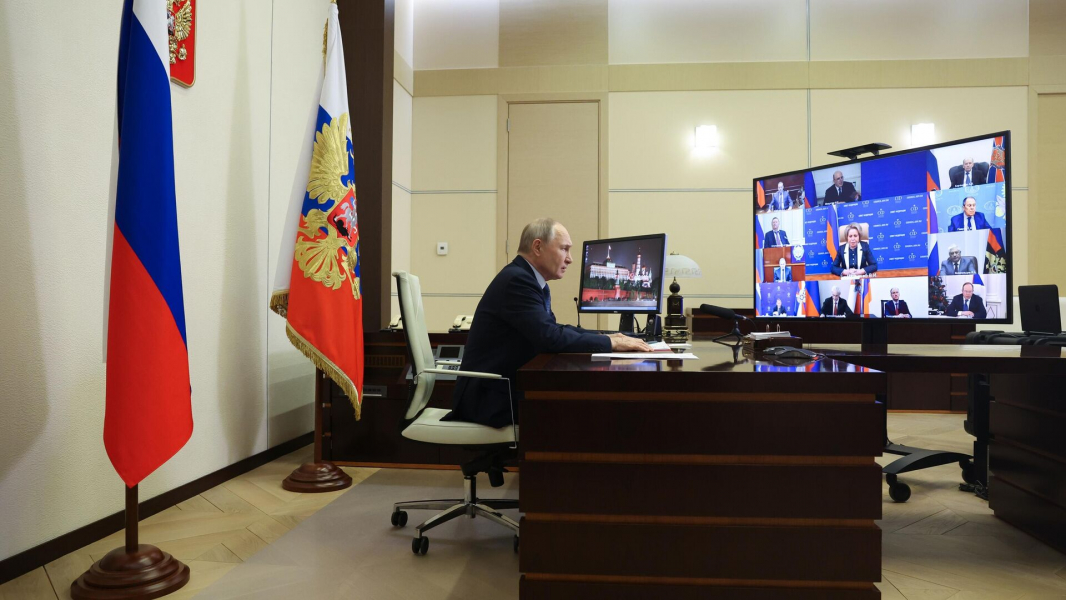 Путин обсудил с Совбезом меры по безопасности на мероприятиях к 80-летию Победы