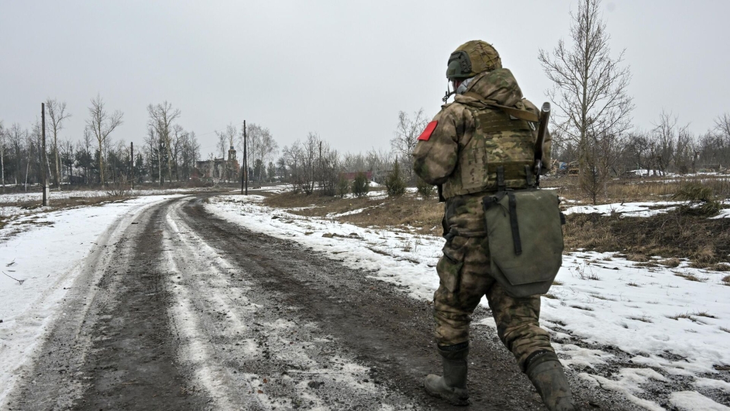 Медведев: главной задачей РФ остается нанесение поражения врагу на земле