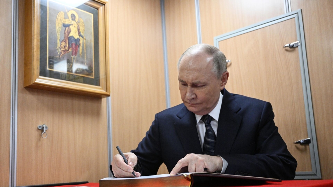 Путин: генерал-майор Гудков назначен замкомандующим ВМФ России