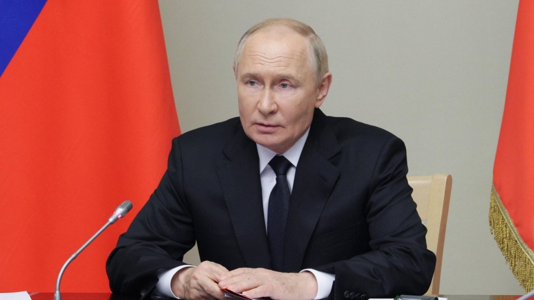 Путин заявил, что ВМФ играет важную роль в безопасности России