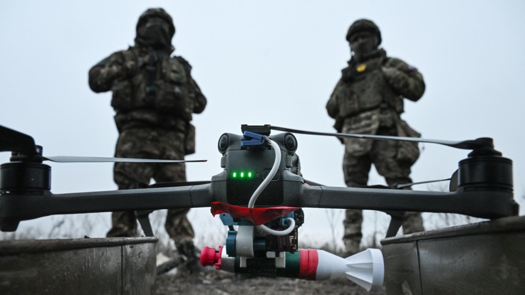 Специалисты ВС РФ подготовили спецбоеприпасы для FPV-дронов дальнего действия