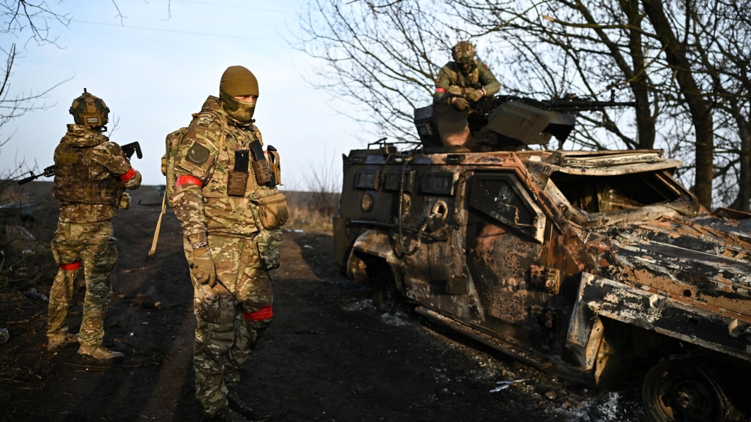 МО РФ: ВСУ потеряли в курском приграничье 235 боевиков и 2 бронемашины за сутки