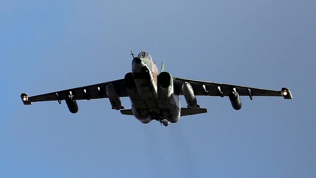 Штурмовики Су-25 нанесли удар по технике и живой силе ВСУ в зоне действия Юга