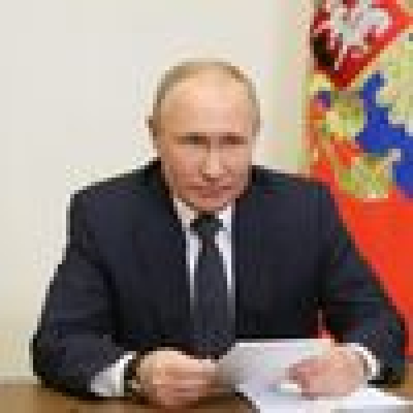 Путин: на строительство новых кораблей предусмотрено 8,4 триллиона рублей
