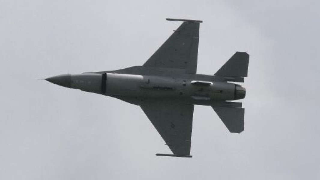 «ФОРЭС»: 12 российским военным, сбившим F-16, выплатили 15 миллионов рублей