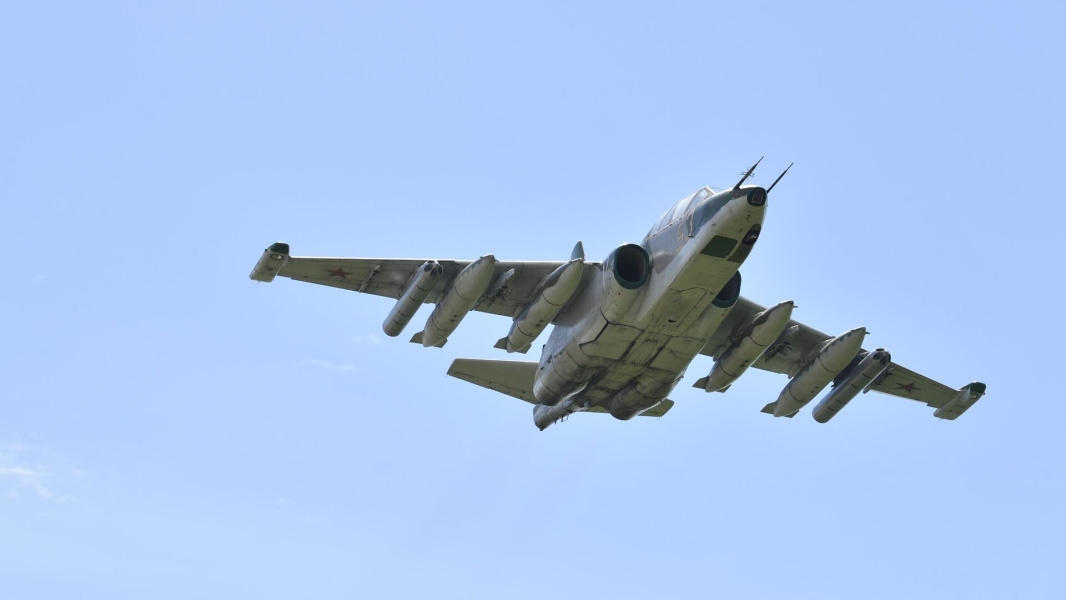 Экипажи Су-25 нанесли удар авиационным вооружением по живой силе противника