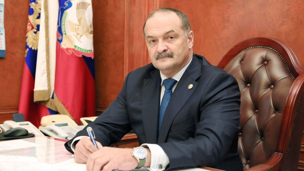 Меликов заявил о воздействии из-за рубежа на ситуацию с терроризмом в Дагестане