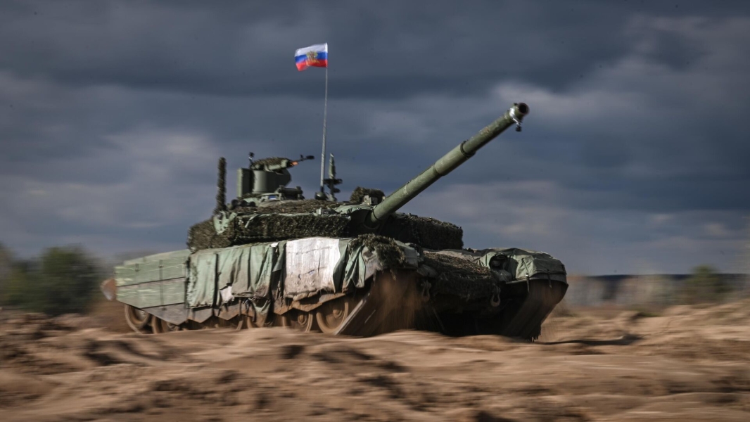 УВЗ отправил на СВО новые партии модернизированных танков Т-72Б3М и Т-90М
