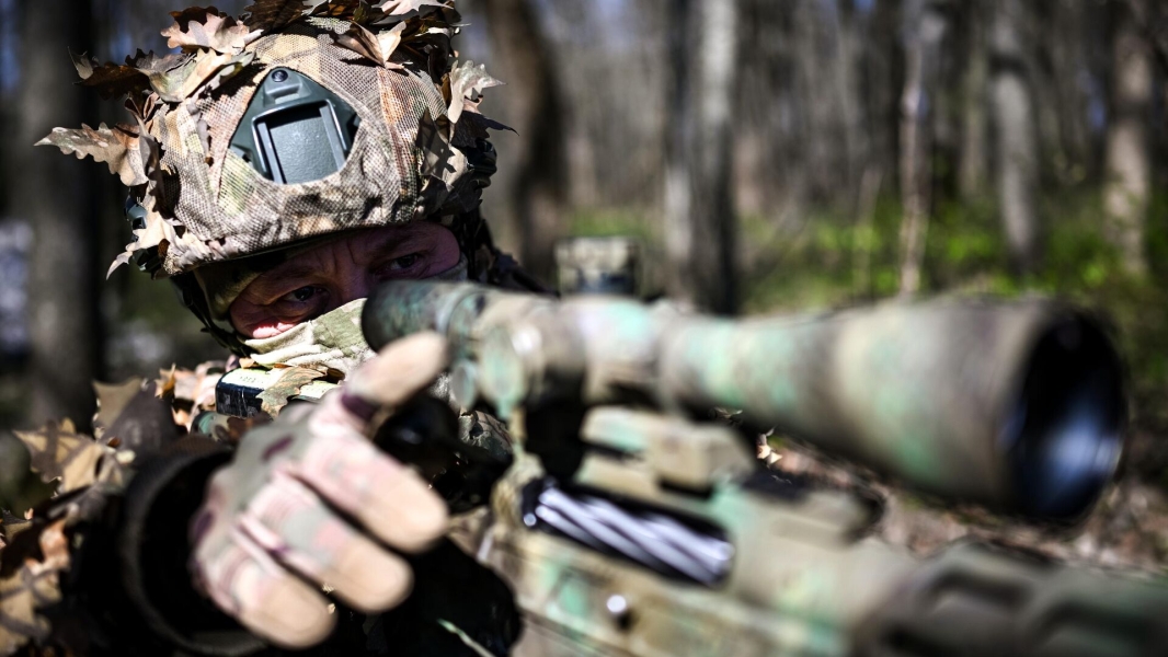 Бойцы Южной группировки захватили танк и не менее десяти солдат ВСУ в ДНР