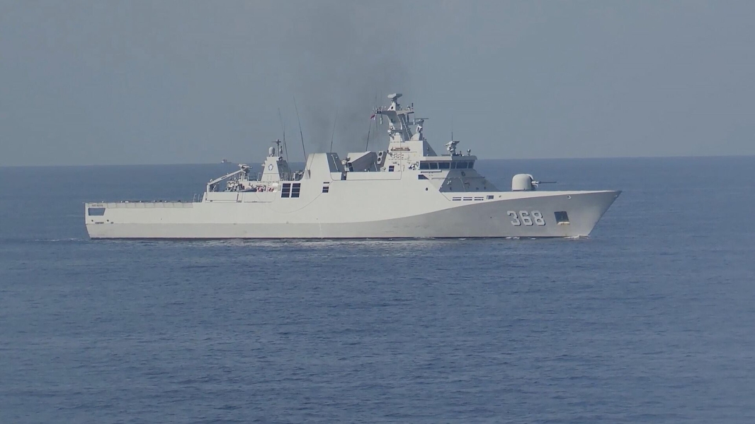 Корабли ВМФ России и ВМС Индонезии провели тренировки по маневрированию