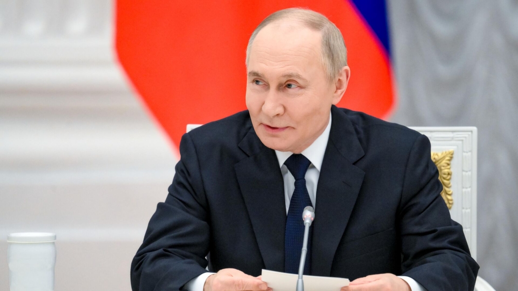Путин: защита страны от угроз требует четкой координации всех служб